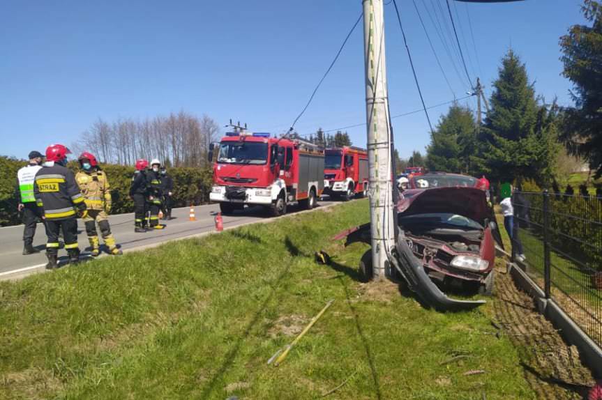 45-latka uderzyła w słup energetyczny