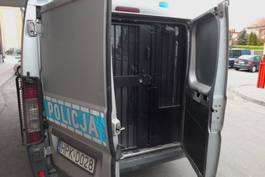 34-latek znęcał się nad partnerką. Został zatrzymany