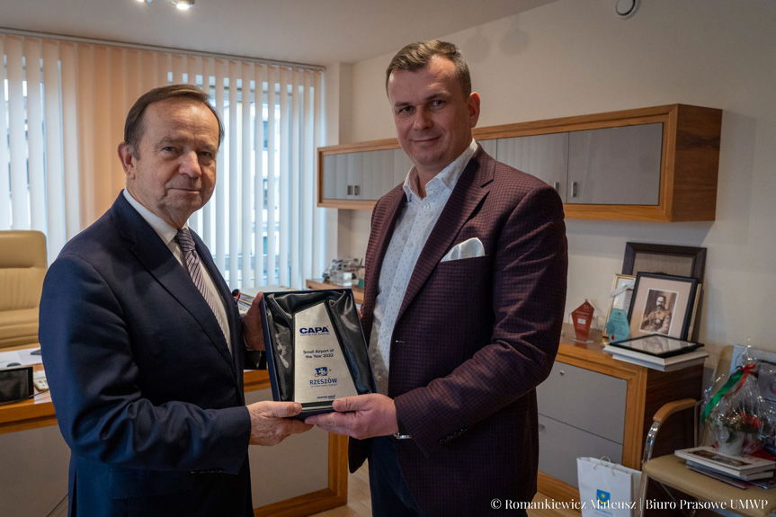 Lotnisko w Jasionce z międzynarodową nagrodą Small Airport of the Year 2022!