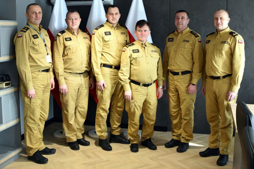 strażacy z Ustrzyk Dolnych