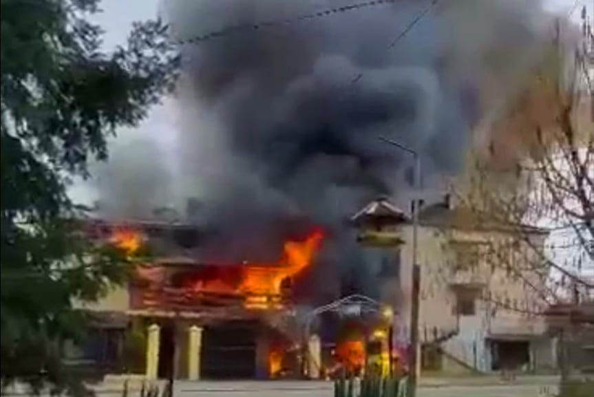 Ogromny pożar domu w Tyczynie. Rodzina straciła dorobek życia
