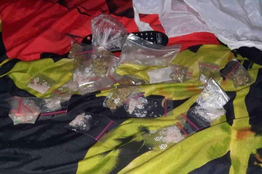 narkotyki u zatrzymanych