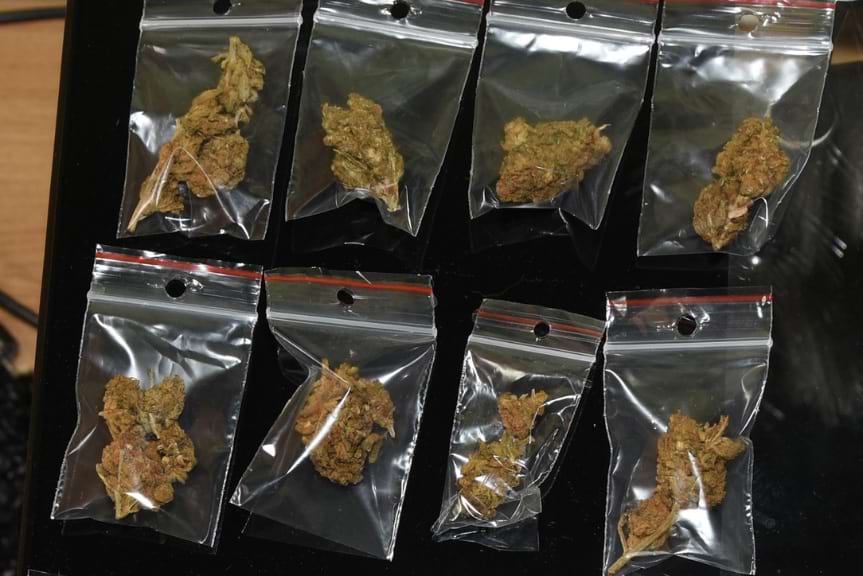 Odpowiedzą za posiadanie środków odurzających