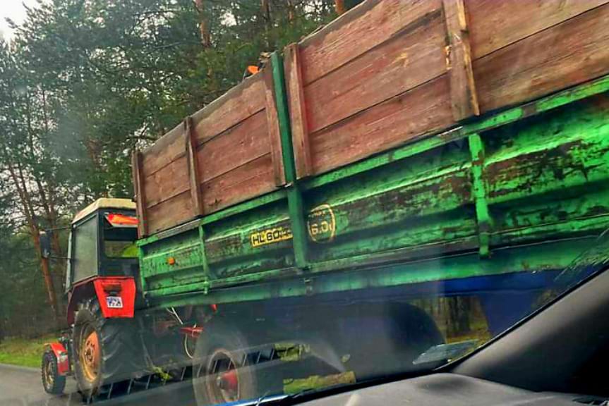 Dwóch kierowców bez uprawnień i dwóch na "podwójnym gazie"