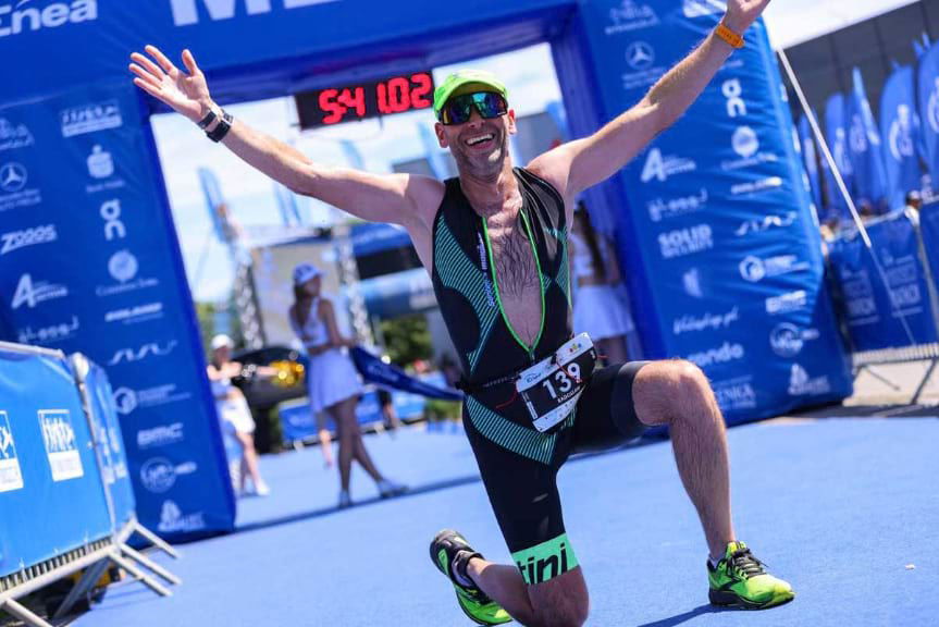 policjant Radosław Dziubiński