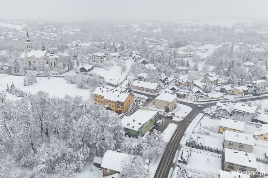 Zimowy krajobraz Zręcina na zdjęciach z drona