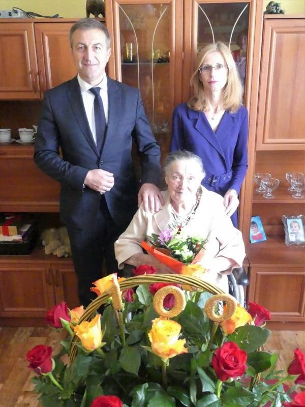 Setne urodziny Klary Szarek z Bączala Dolnego