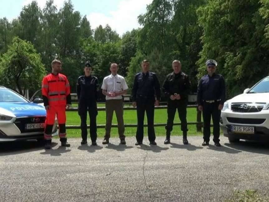 Spot jasielskiej policji o bezpiecznych wakacjach