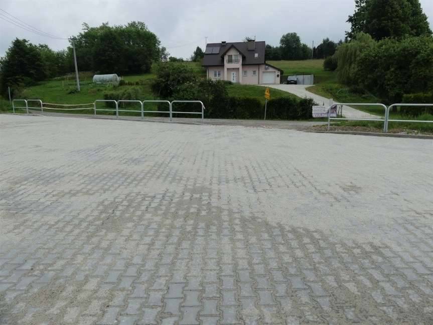 Siepietnica. Parking gotowy