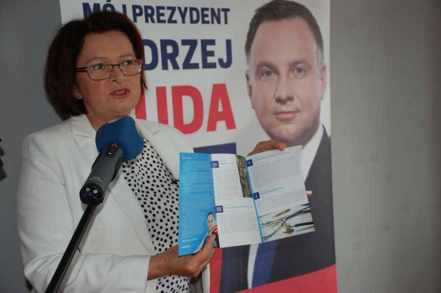 Wyborcze prognozy poseł Marii Kurowskiej z Jasła: być jedną biało - czerwoną drużyną
