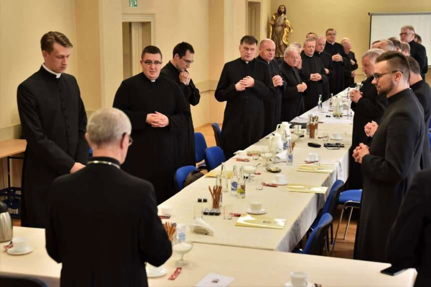 Zmiany w diecezji rzeszowskiej. Nowi proboszczowie w Bieździedzy, Jaśle (pw. Miłosierdzia Bożego), Kątach i Polanach