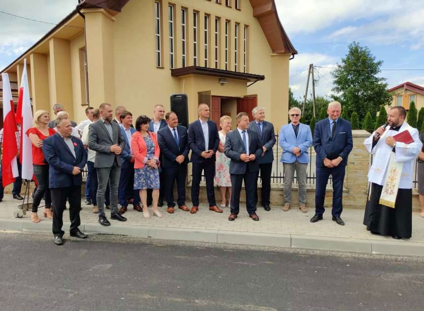 Zniknęła ostatnia żwirowa droga w powiecie jasielskim