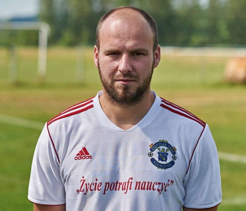Piłka nożna. Mateusz Juszkiewicz ponownie w Ostoi
