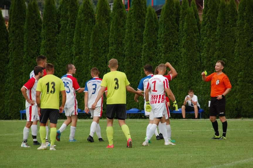Piłka nożna. V liga krośnieńska. Dramatyczna końcówka w Skołyszynie. Ostoja Kołaczyce zmarnowała rzut karny