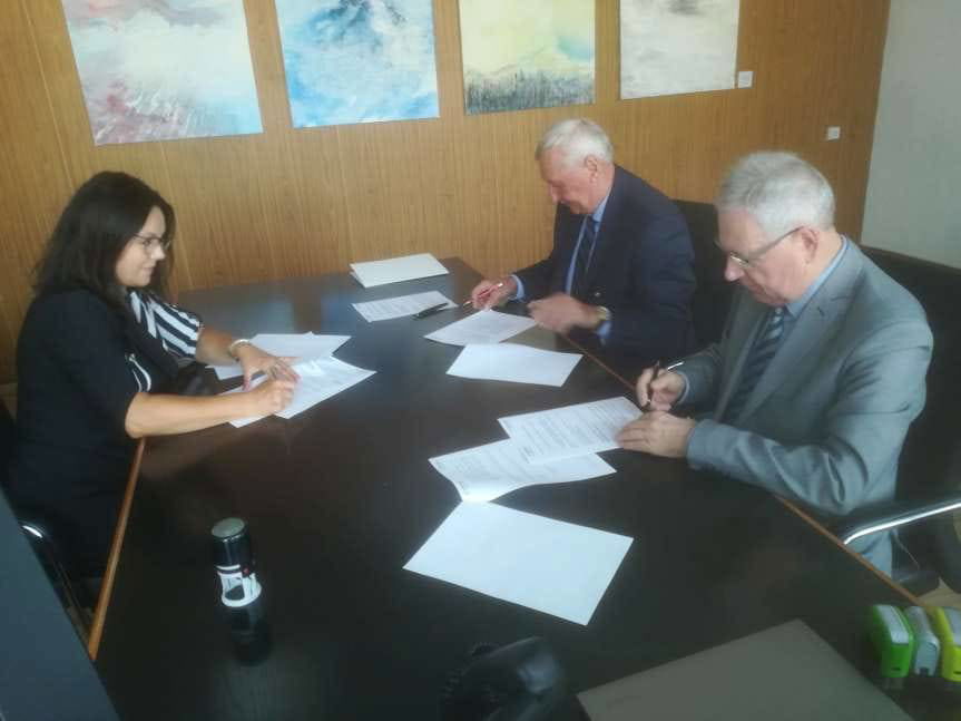 Będą wspólnie ubiegać się o unijne dofinansowanie. Porozumienie Powiatu Jasielskiego ze Svidnikiem na Słowacji