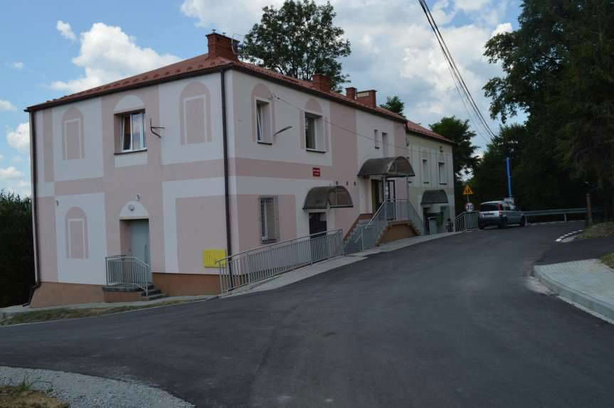 Osobnica. Wyremontowana droga