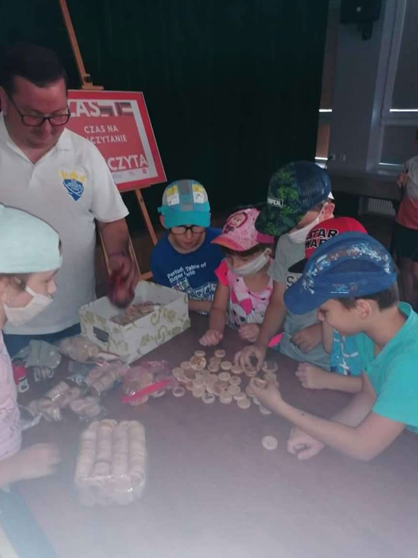 Skołyszyn. Gra terenowa "Śladami legend Beskidu Niskiego”