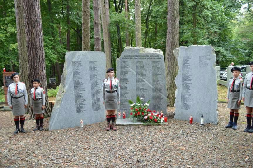 Warzyce. Modlitwa i pamięć o ofiarach niemieckiego barbarzyństwa