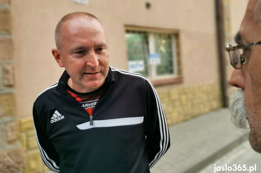 Piłka nożna. IV liga podkarpacka. Derby dla Karpat. Czarni bez siły ofensywnej