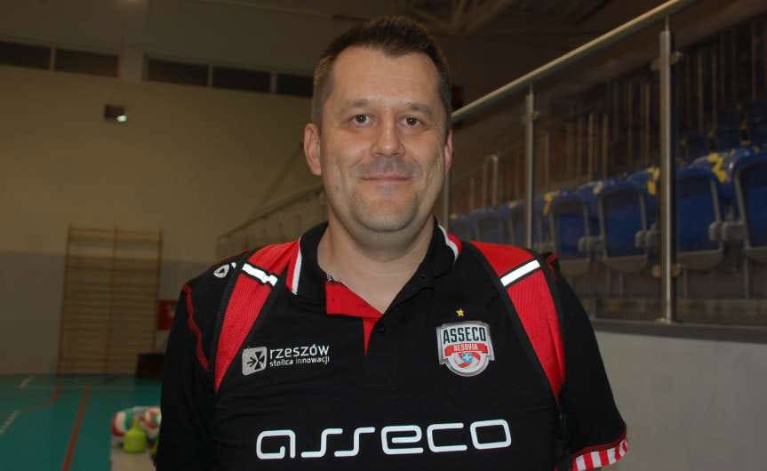 Siatkówka. II liga mężczyzn. Zwycięska inauguracja sezonu MKS MOSiR Jasło