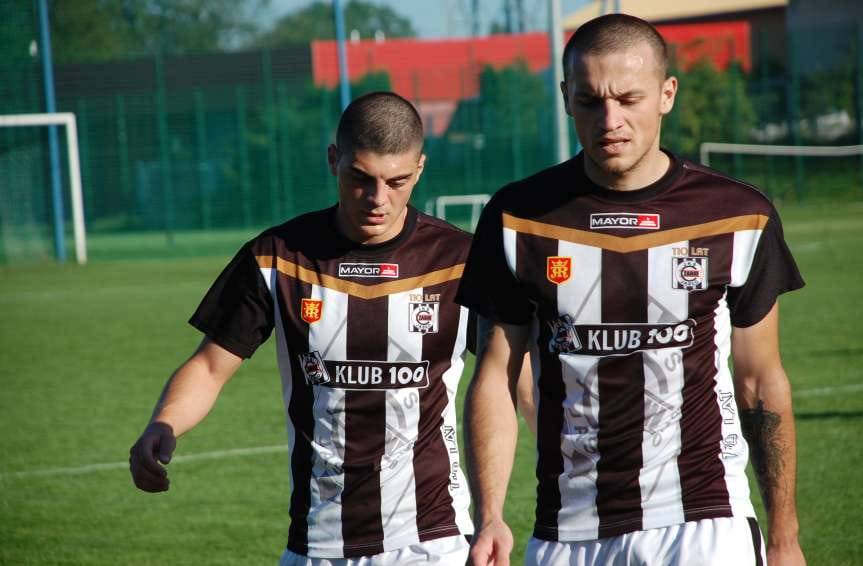 Piłka nożna. IV liga podkarpacka. Porażka Czarnych Jasło z rezerwami Resovii