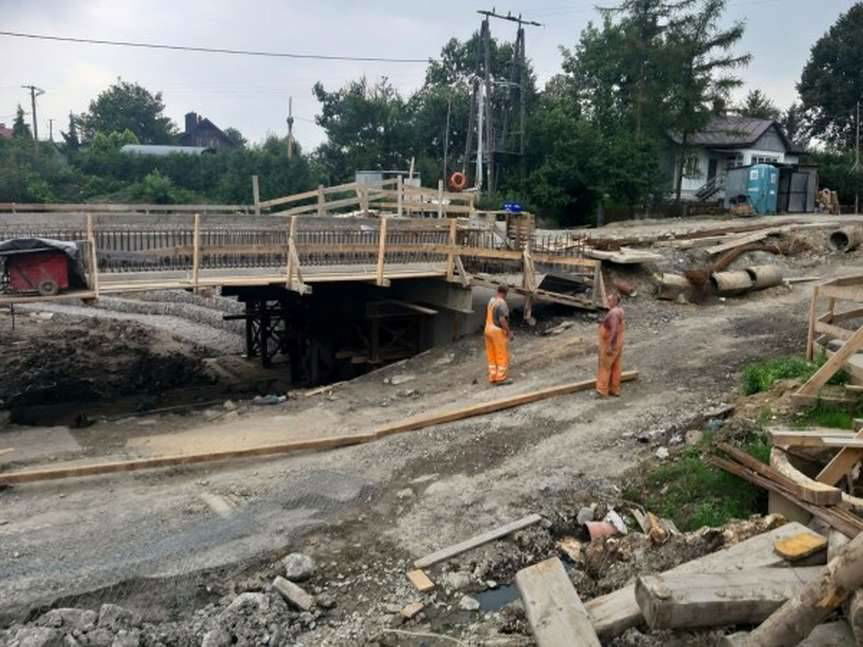 Powiat jasielski. Przebudowa mostów w Desznicy i Cieklinie