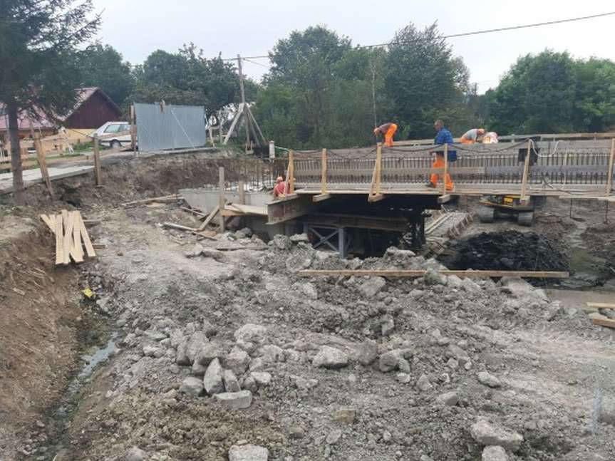 Powiat jasielski. Przebudowa mostów w Desznicy i Cieklinie