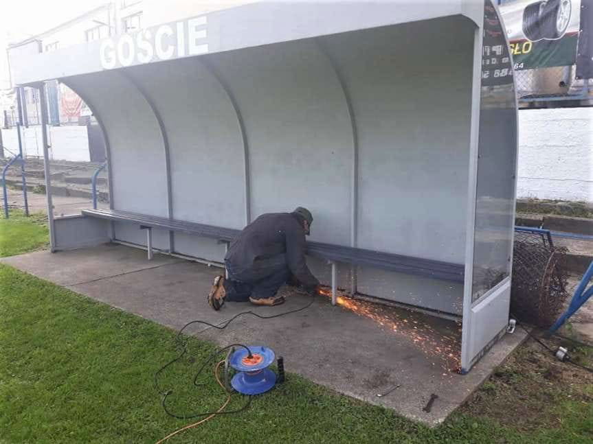 Jasło. Ruszyły prace przy dwóch boiskach sportowych 