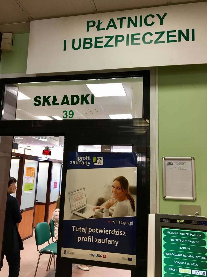 ZUS: od połowy października postojowe i zwolnienie ze składek dla branży turystycznej 