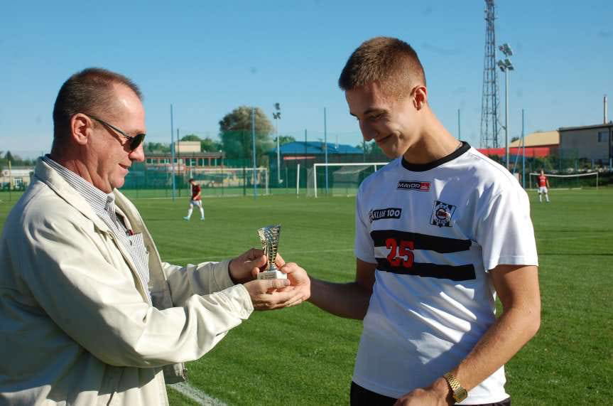 Piłka nożna. IV liga podkarpacka. Indolencja strzelecka Czarnych Jasło