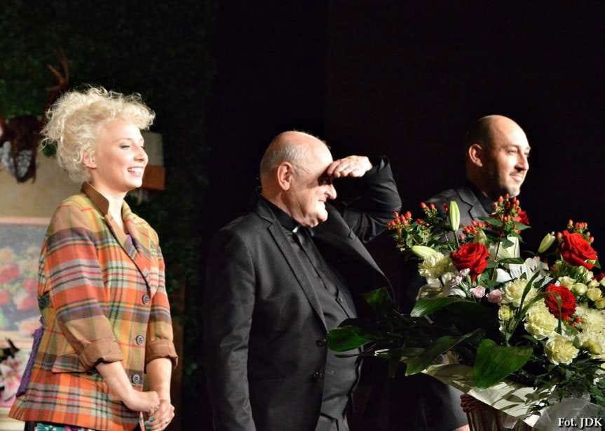 XII Jesienne Spotkania z Teatrem w JDK. Kto jest kim czyli "O co biega"