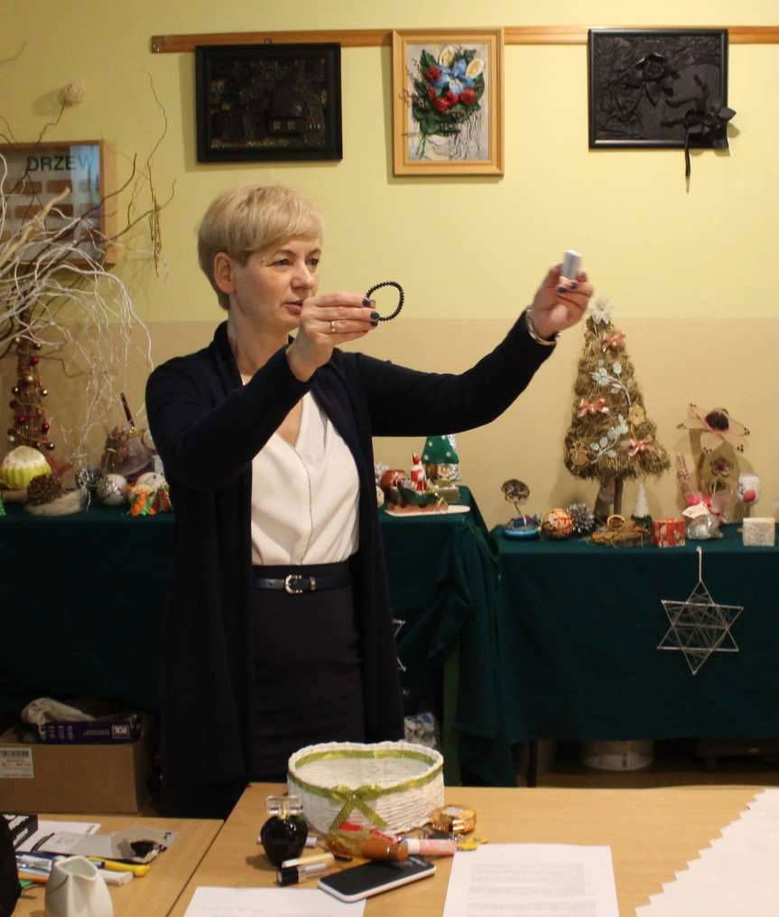 Nagrody marszałka województwa dla nauczycieli. Wśród uhonorowanych Danuta Jachym z Jasła