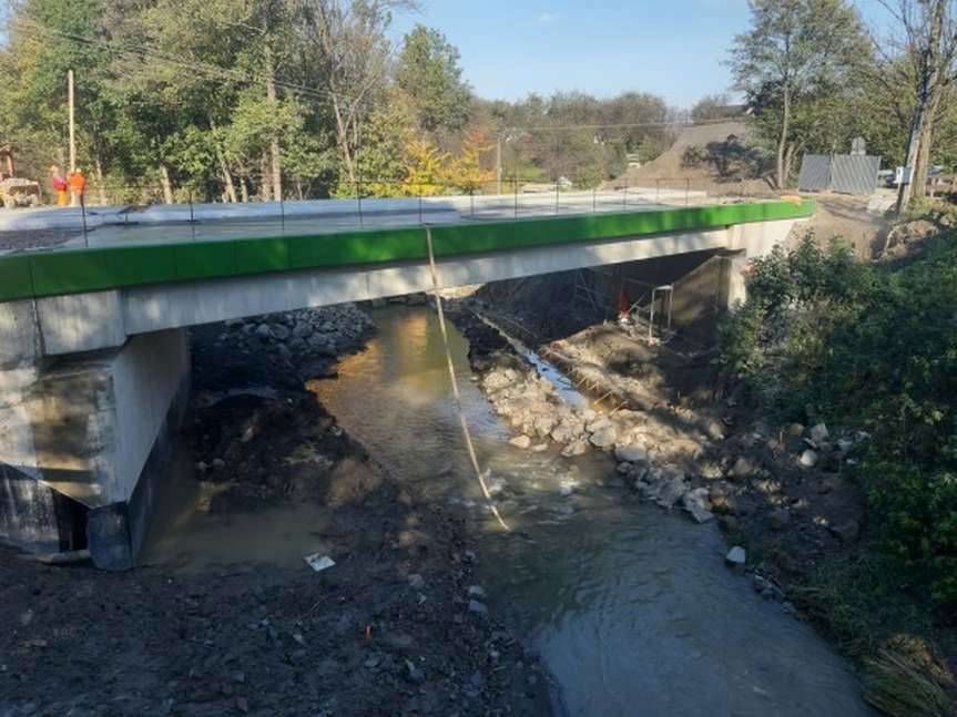 Dobiega budowa mostów w Cieklinie