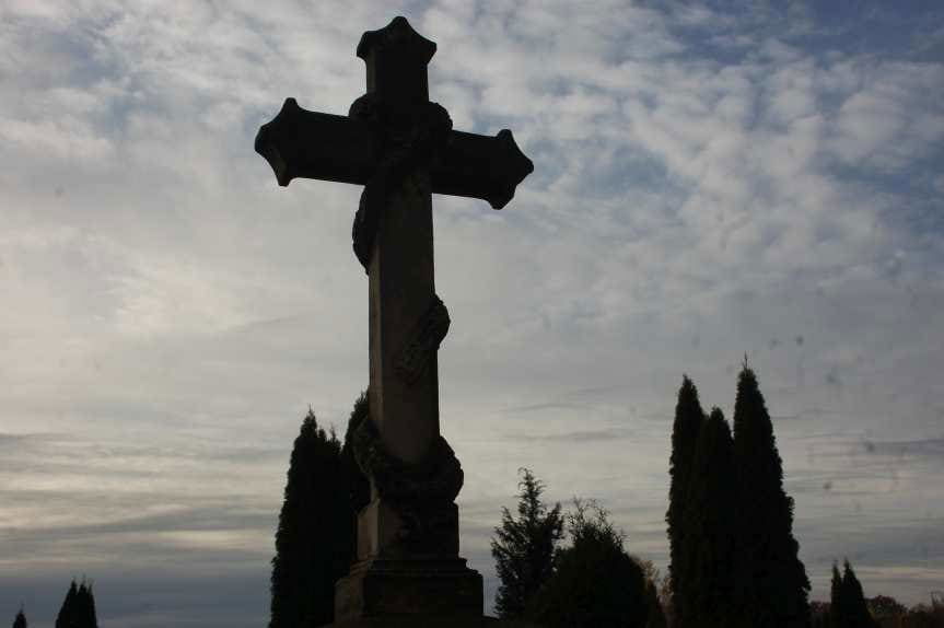 Dzisiaj Dzień Zaduszny - wspomnienie wszystkich wiernych zmarłych