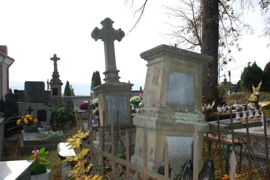 Dzisiaj Dzień Zaduszny - wspomnienie wszystkich wiernych zmarłych