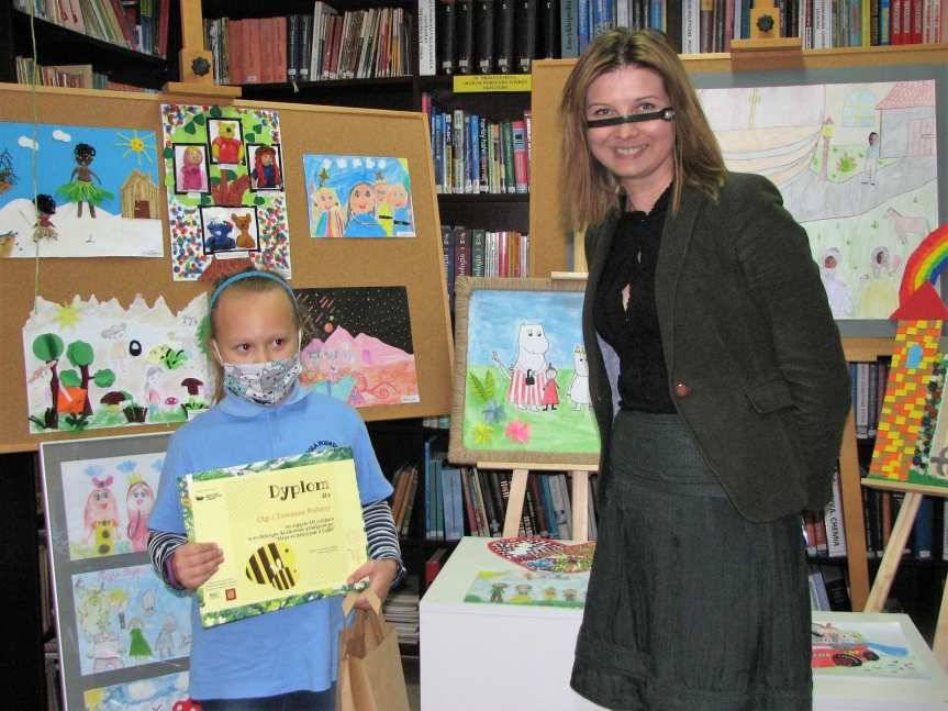 Skołyszyn. Laureaci konkursu plastycznego "Moja rodzina jak z bajki”