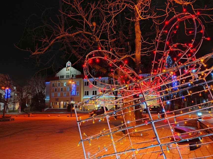 Świąteczne iluminacje na ulicach Jasła