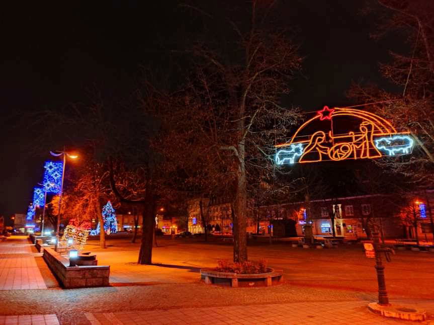 Świąteczne iluminacje na ulicach Jasła