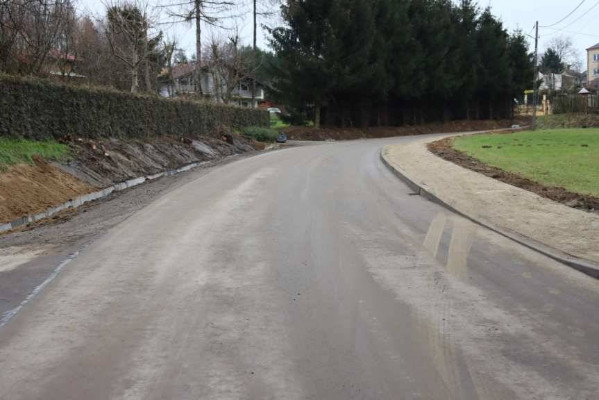 Przebudowana droga w Wolicy