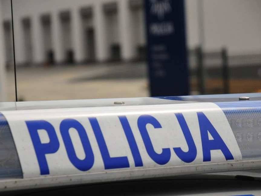 Pijana opiekunka dziecka