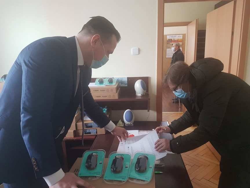 Gmina Tarnowiec. Komputery dla szkół