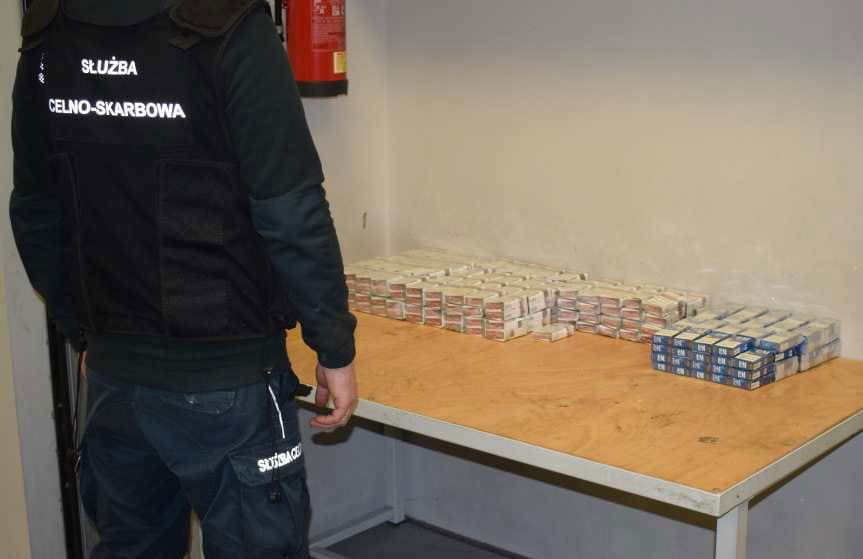 Papierosy w kokpicie