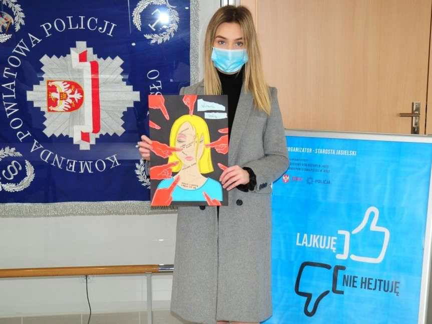 Laureaci konkursu "Lajkuję - nie hejtuję"