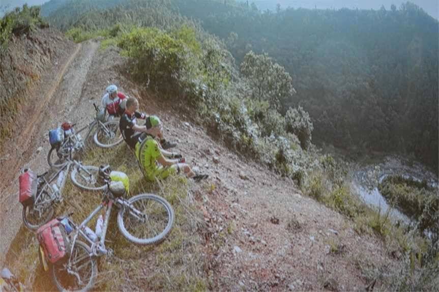 Klub Ludzi z Pasją w JDK. Rowerem przez świat