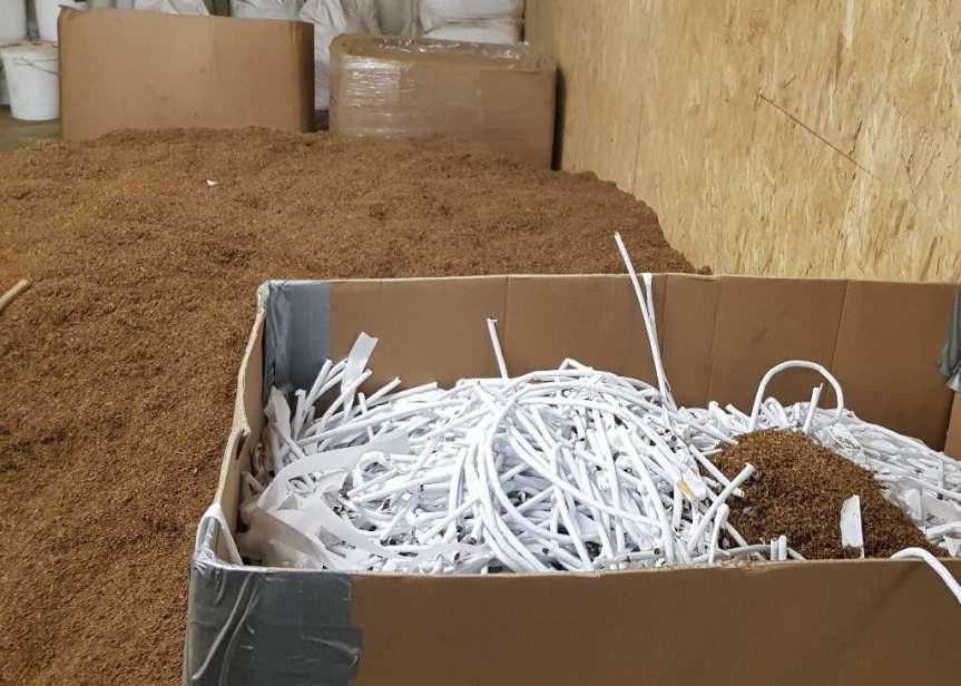 Służby zlikwidowały nielegalną fabrykę papierosów