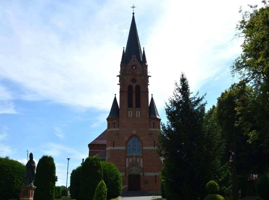 Dotacje gminne na ratowanie zabytków w kościołach w Osobnicy, Szebniach i Trzcinicy