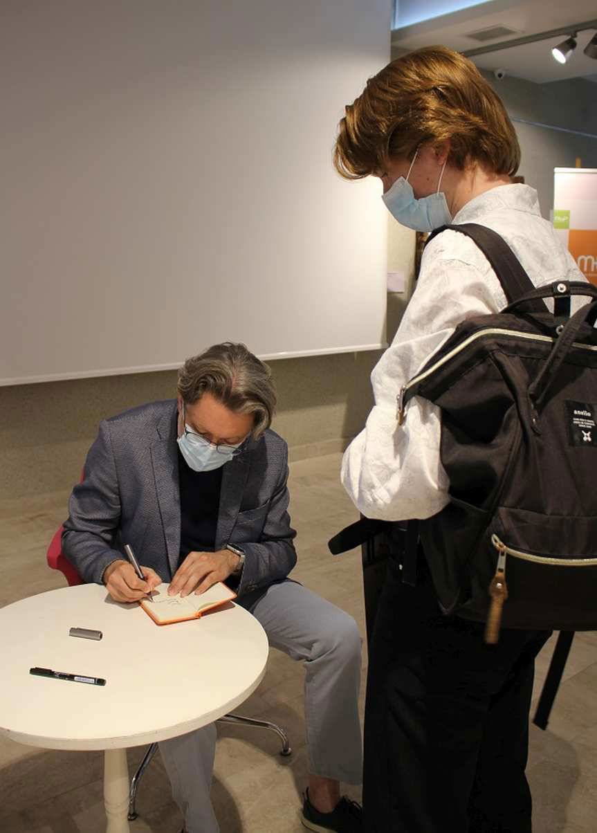 Michał Rusinek w jasielskiej bibliotece. Rozmowy o języku