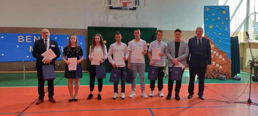 Wyróżnienia "Bene Meritus - dobrze zasłużony" dla uczniów powiatu jasielskiego