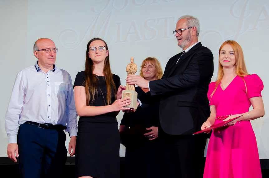 Najlepsi z najlepszych - nagrody dla uzdolnionych uczniów w Jaśle