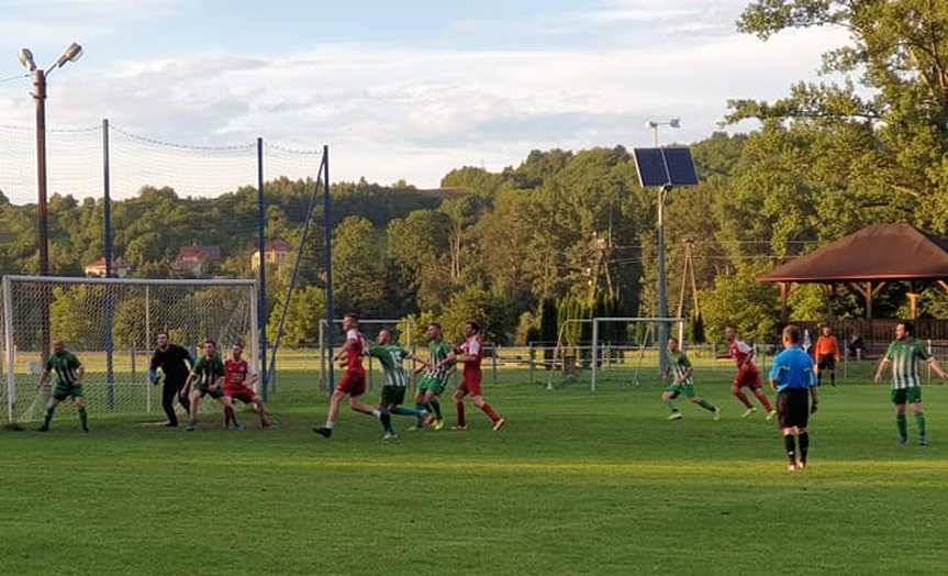Sparing piłkarski. Cztery gole Ostoi Kołaczyce